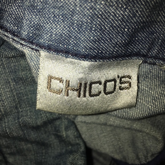 Chico’s Tailored Soft Denim Jacket Size 1 (M) EUC - Picture 4 of 8